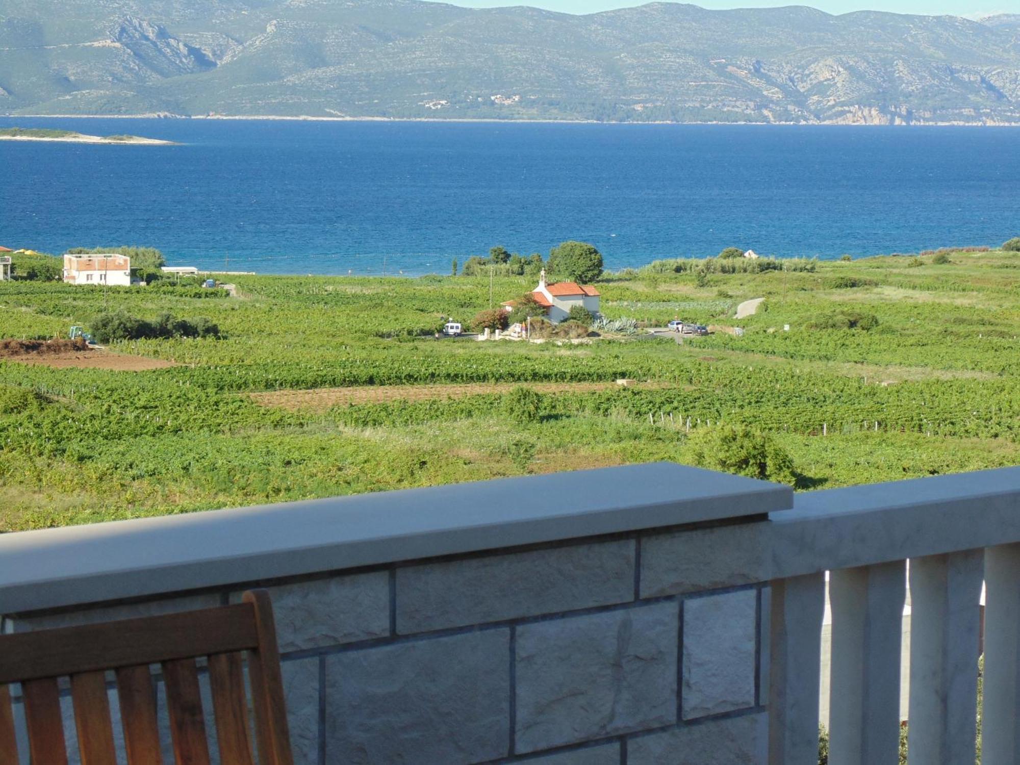 Villa Apartments Mate Cebalo Лумбарда Стая снимка